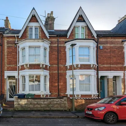 Rent this 6 bed townhouse on 11 Regent Street in Oxford, OX4 1HB