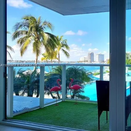 Image 3 - Mirador Apartments South Tower, 1000 West Avenue, Miami Beach, FL 33139, USA - Condo for sale