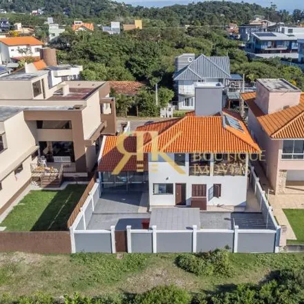 Buy this studio house on Rua Manoel Pedro Vieira in Morro das Pedras, Florianópolis - SC