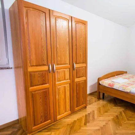 Image 5 - 23210, Croatia - Apartment for rent