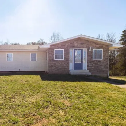 Buy this 3 bed house on Page County Public School Board in Cole Street, Luray