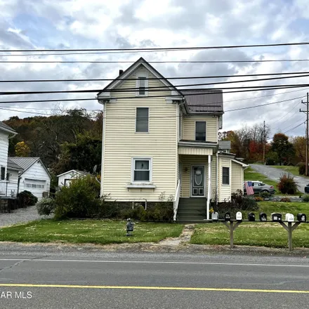 Image 3 - 3201 South 2nd Street, Gray, Snyder Township, PA 16686, USA - House for sale