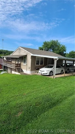 Buy this 2 bed house on 25246 Pelican Road in Morgan County, MO 65037