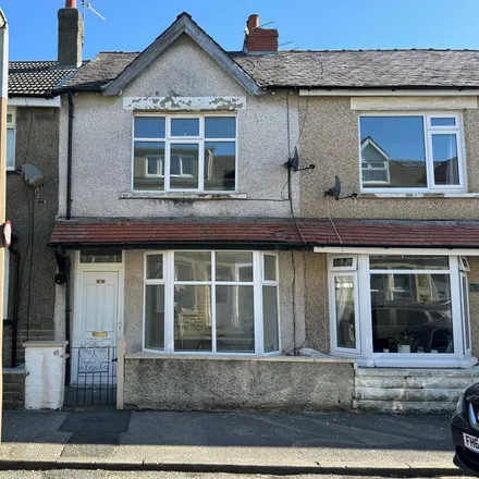 Rent this 2 bed townhouse on Harrington Road in Morecambe, LA3 1EL