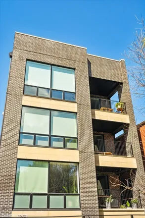 Buy this 3 bed duplex on 2506 North Greenview Avenue in Chicago, IL 60613