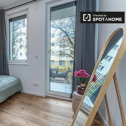 Rent this 4 bed room on Cunostraße 44A in 14193 Berlin, Germany