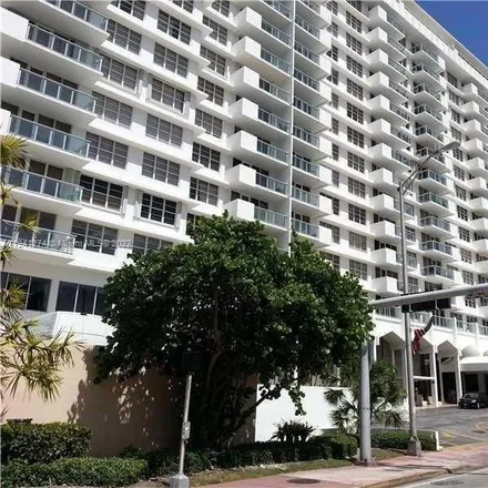 Image 2 - Collins Avenue Service Road, Miami Beach, FL 33140, USA - Condo for rent