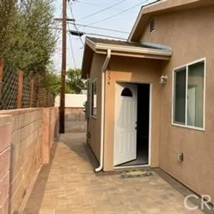 Rent this 3 bed house on 6988 Jellico Avenue in Los Angeles, CA 91406