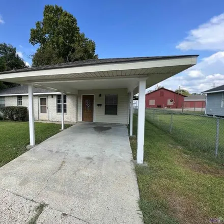 Buy this 4 bed house on 23539 Marshall Street in Plaquemine, LA 70764