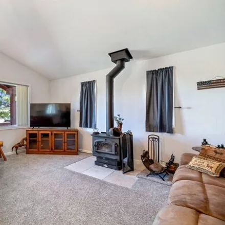 Buy this 2 bed house on 2746 Pine View Court in Overgaard, Navajo County