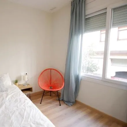 Rent this 3 bed room on Carrer de la Riera de Sant Miquel in 1B, 08006 Barcelona