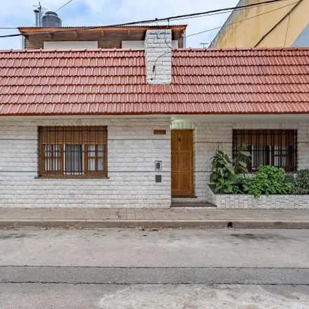 Image 2 - Pinzón 1011, Echesortu, Rosario, Argentina - House for sale
