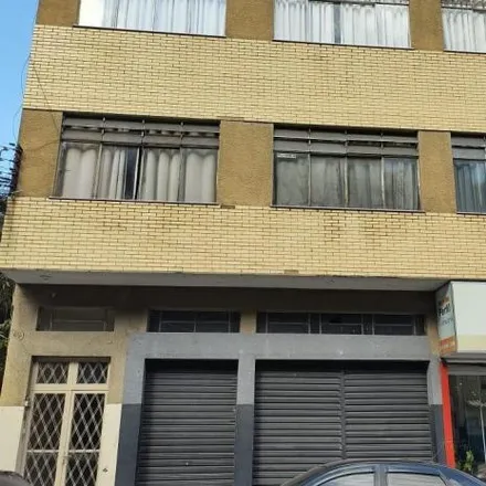 Rent this 3 bed apartment on Rua Osório Gomes de Brito in Vila Nova, Barra Mansa - RJ
