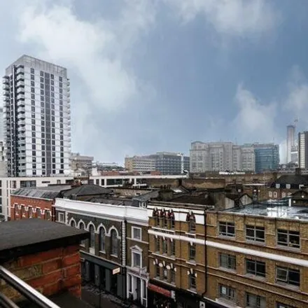 Image 9 - John Sinclair Court, 36 Thrawl Street, Spitalfields, London, E1 6RN, United Kingdom - Apartment for rent