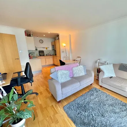 Image 3 - Marsh Lane, Leeds, LS9 8DW, United Kingdom - Apartment for rent