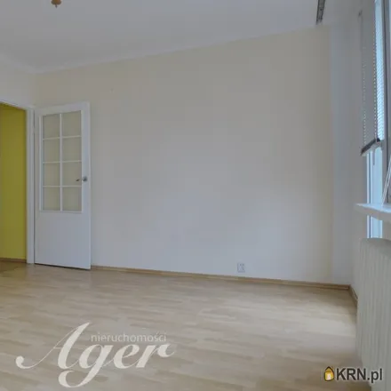 Buy this 4 bed apartment on Krzywe Okna Apartamenty in Aleja Konstytucji 3 Maja 2, 65-454 Zielona Góra