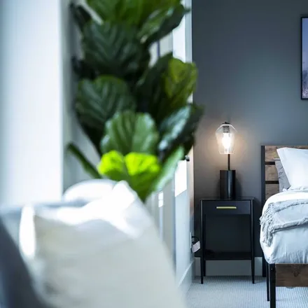 Rent this 3 bed condo on Days Inn & Suites Revelstoke in 301 Wright Street, Revelstoke