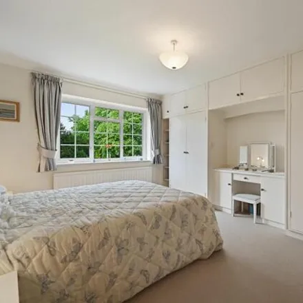 Image 7 - The Highway, London, SM2 5QS, United Kingdom - House for sale