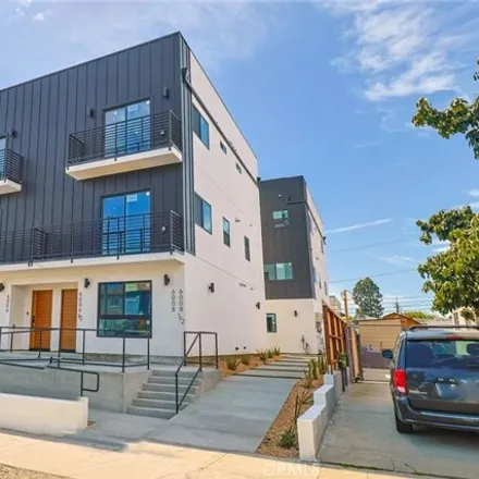 Image 1 - 6000 Comey Avenue, Los Angeles, CA 90034, USA - House for rent