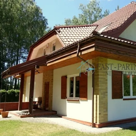 Buy this 5 bed house on Wierzbowa 36 in 15-623 Porosły, Poland