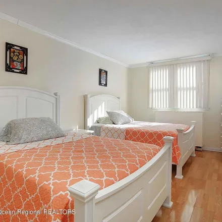 Image 6 - 619 Ocean Avenue, Long Branch, NJ 07740, USA - Apartment for rent