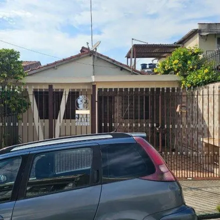 Buy this 2 bed house on Avenida Professor Castro Junior 284 in Vila Sabrina, Região Geográfica Intermediária de São Paulo - SP
