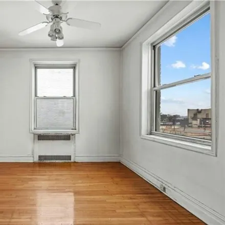 Image 5 - 60 Plaza Street East, New York, NY 11238, USA - Apartment for sale