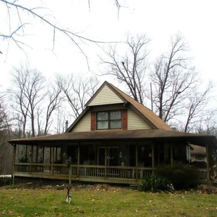 Image 2 - 111 Terry Park Road, Yockey, Lawrence County, IN 47446, USA - House for sale