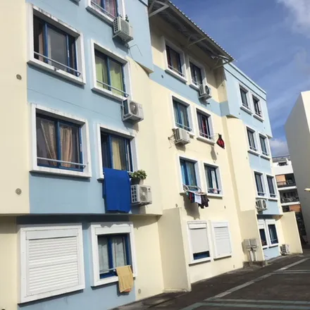 Rent this 1 bed apartment on 31 Rue de Verzy in 51000 Reims, France