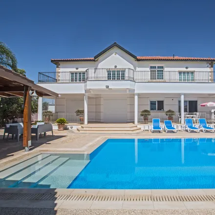 Rent this 5 bed house on Asklipiou in 5402 Paralimni, Cyprus
