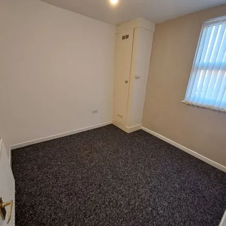 Image 2 - Ismay Street, Liverpool, L4 4EE, United Kingdom - Apartment for rent