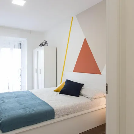Rent this 3 bed room on Erboristeria Noi Due in Viale Liguria, 20136 Milan MI