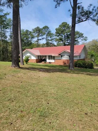 Buy this 4 bed house on 588 Beaver Creek Road in Dothan, AL 36303