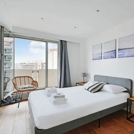 Image 5 - 32b Boulevard de Picpus, 75012 Paris, France - Apartment for rent
