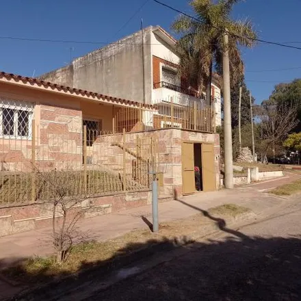 Buy this 3 bed house on Mendoza 67 in Alberdi, Cordoba