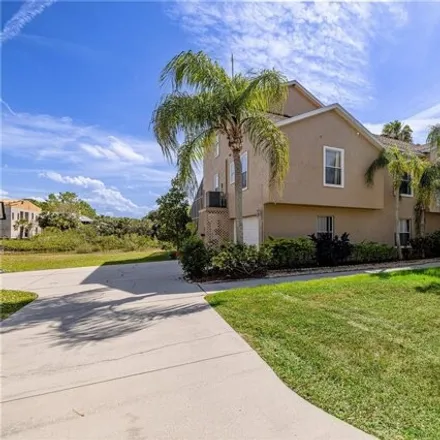 Image 2 - 7345 Brightwaters Ct, New Port Richey, Florida, 34652 - House for sale