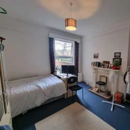 Image 4 - St. Mary's Crescent, Royal Leamington Spa, CV31 1JL, United Kingdom - Duplex for rent