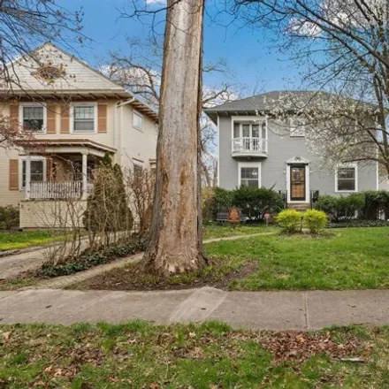 Image 3 - 10337 South Prospect Avenue, Chicago, IL 60643, USA - House for sale
