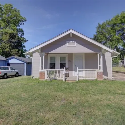 Buy this 2 bed house on 1060 North Cleveland Avenue in Sand Springs, OK 74063