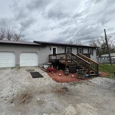 Buy this 3 bed house on 205 East Orchard Street in Centerville, IA 52544