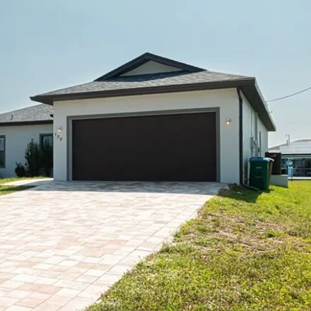 Image 2 - 130 Sw 37th Ave, Cape Coral, Florida, 33991 - House for sale