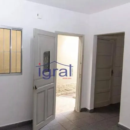 Rent this 1 bed house on Rua Ribeirão Preto in Centro, Diadema - SP