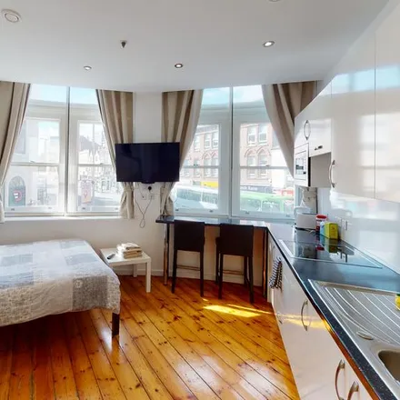 Rent this studio apartment on The Elite Building in Queen Street, Nottingham