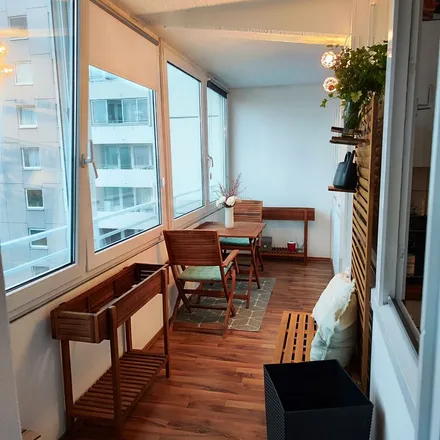 Rent this 3 bed apartment on Mainstraße 119 in 63065 Offenbach am Main, Germany