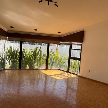 Rent this 4 bed house on Calle Juan Caballero y Ocio 290 in Delegación Centro Histórico, 76020 Querétaro