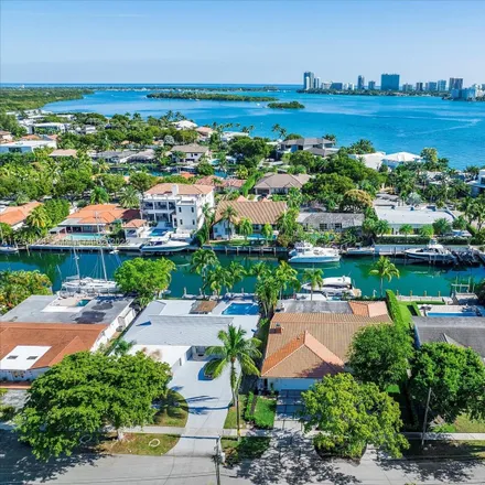 Image 3 - 13005 Keystone Terrace, Keystone Islands, North Miami, FL 33181, USA - House for sale