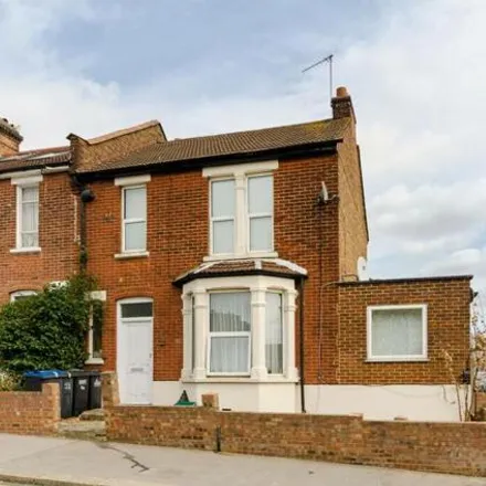 Buy this 4 bed house on Lonsdale Road in London, SE25 4JL