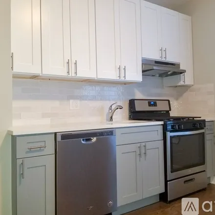 Rent this 1 bed apartment on 5135 N Wolcott Ave