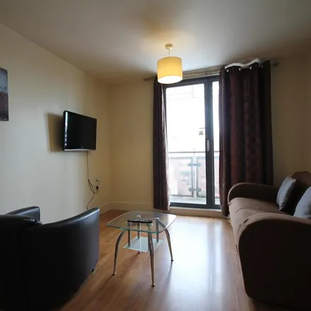 Image 4 - Poppy Red, The Arcadian, Theatre Walk, Attwood Green, B5 4TD, United Kingdom - Apartment for rent