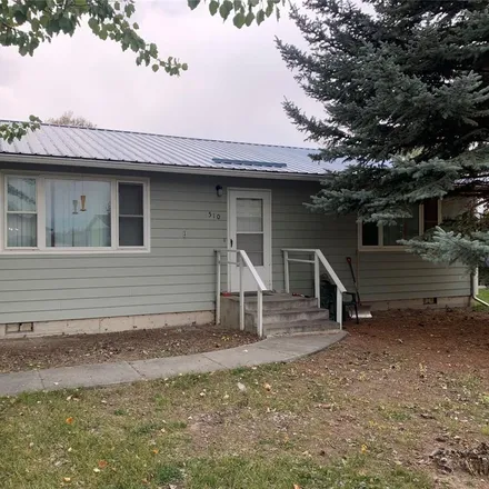 Image 3 - 510 South Walnut Street, Townsend, MT 59644, USA - House for sale